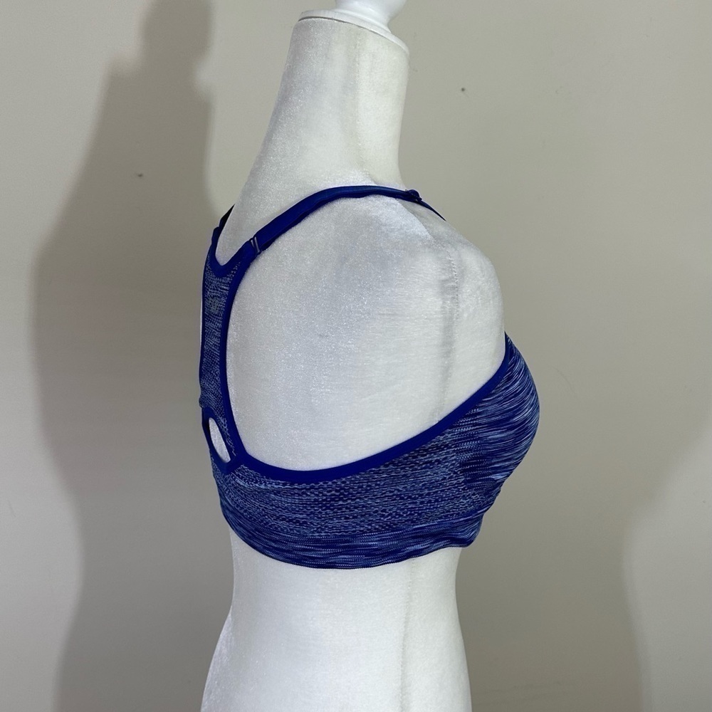Leg3nd sz lg sports bra blue heather. Removable padding newer - Picture 3 of 8